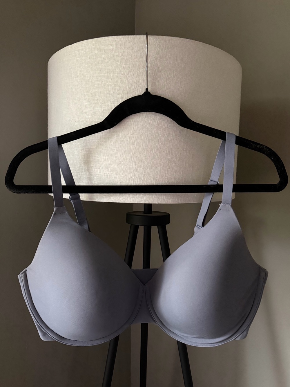 Skims Fits Everybody Tshirt Bra